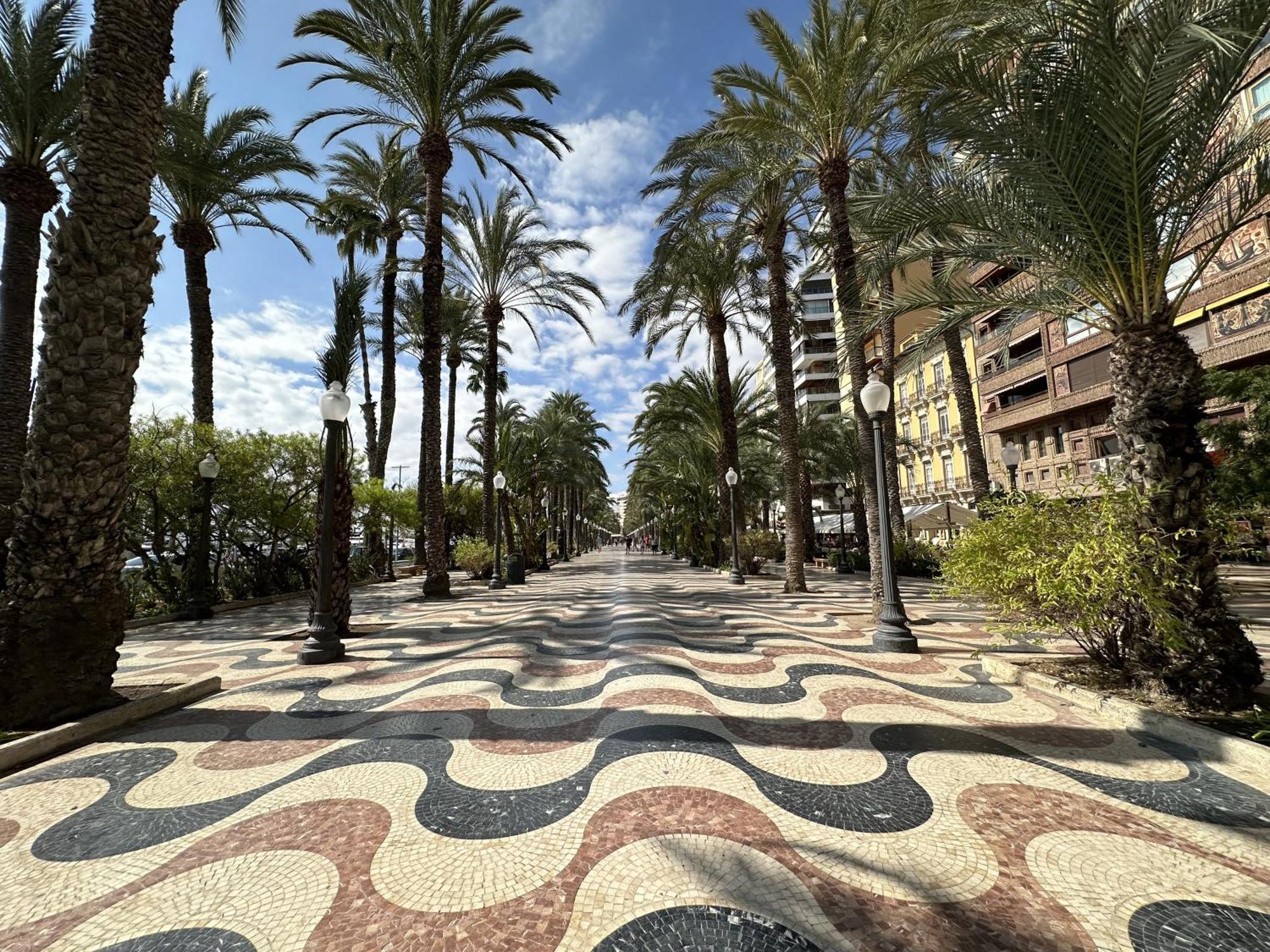 Alicante Beach And Center Exteriér fotografie